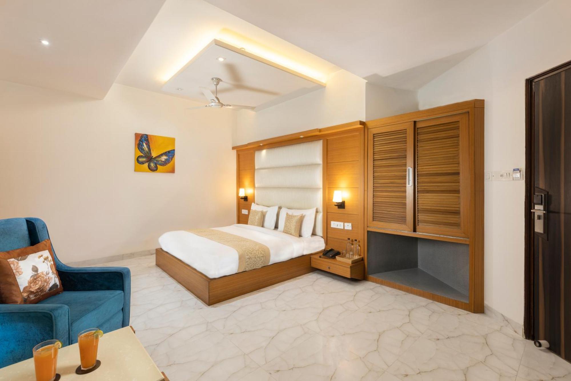 Hotel Aero Star By Star Group New Delhi Bagian luar foto