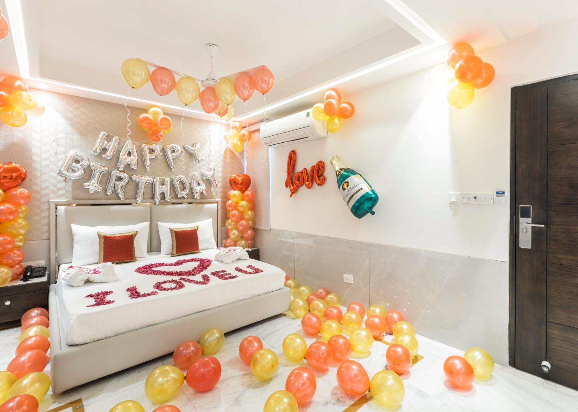 Hotel Aero Star By Star Group New Delhi Bagian luar foto