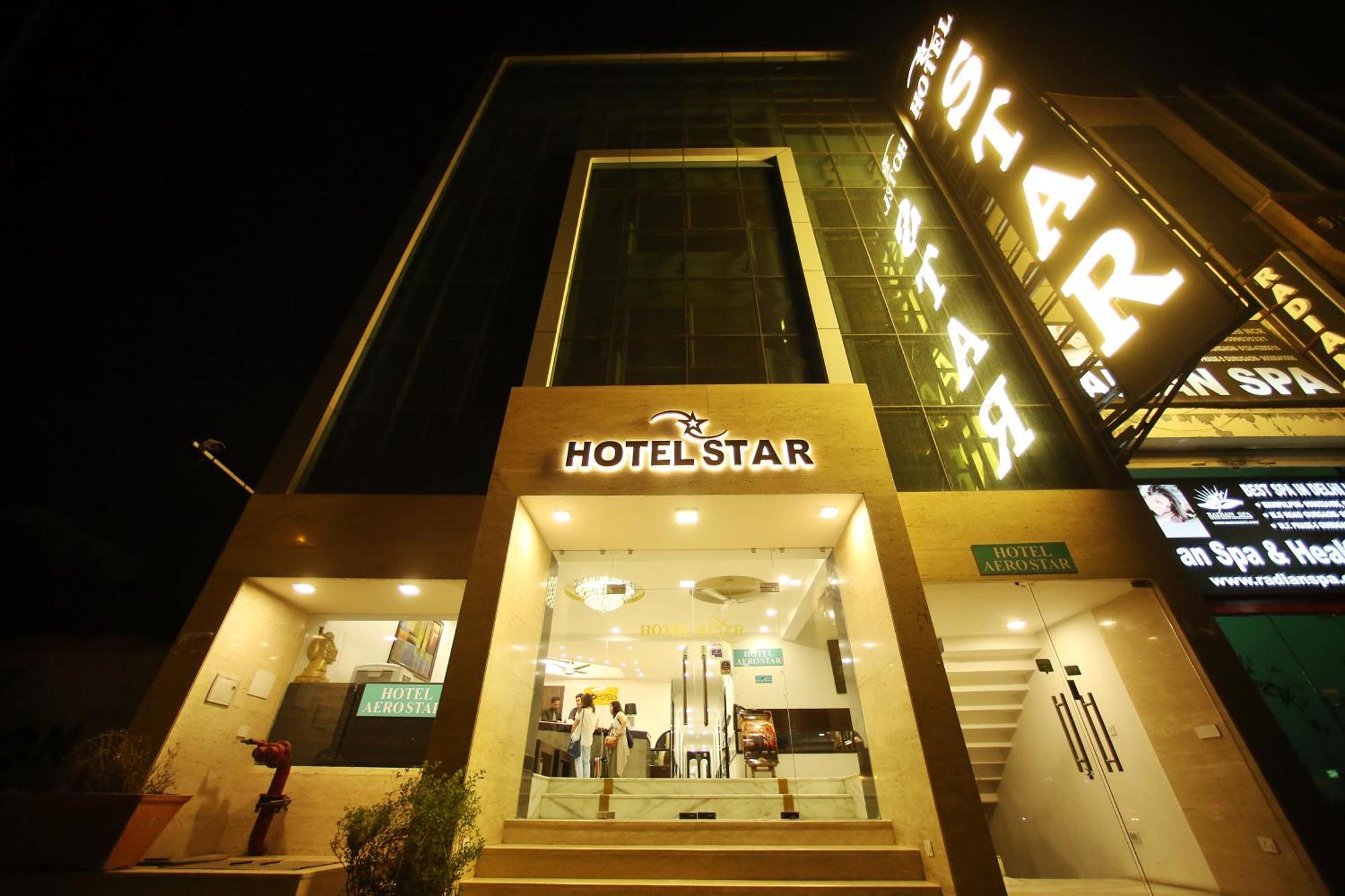 Hotel Aero Star By Star Group New Delhi Bagian luar foto